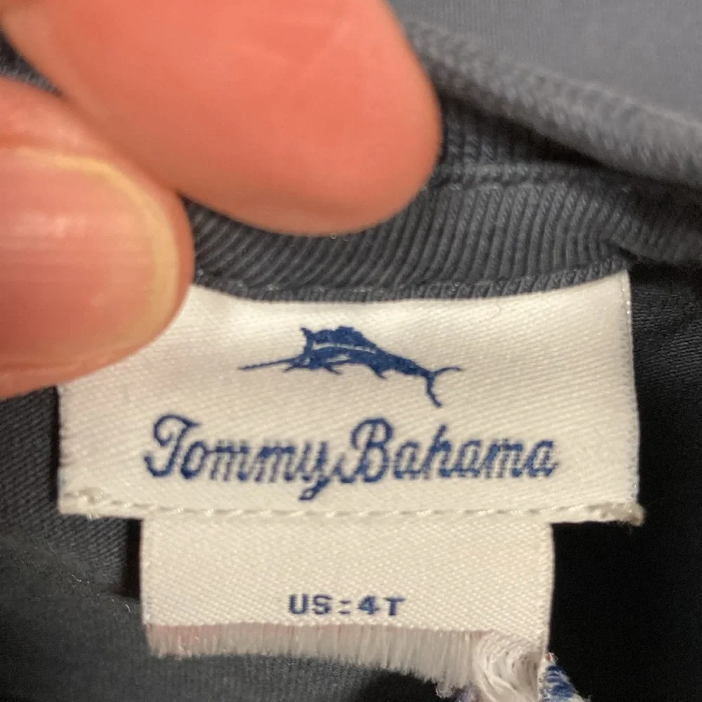 5/$20 Tommy Bahama dinosaur crane construction truck flap long sleeve 4t - Picture 7 of 9